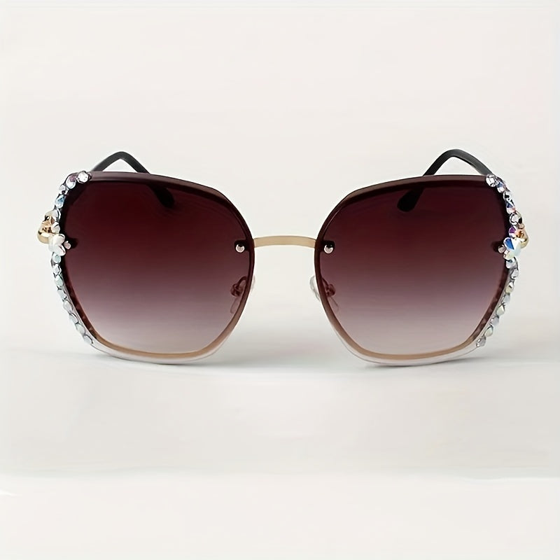 Elegant Rimless Cat Eye Sunglasses with Rhinestone Accents